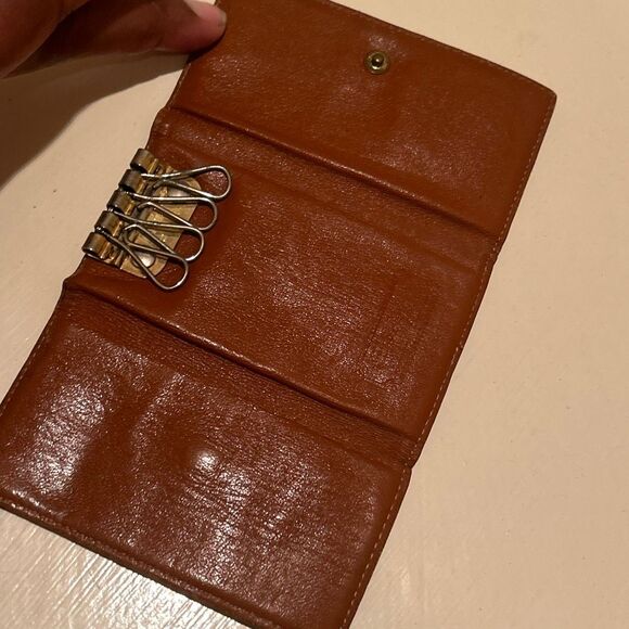 MCM Key Holder All Over Logo Print Golden Brown Leather 4 Ring Key Case - Picture 6 of 12